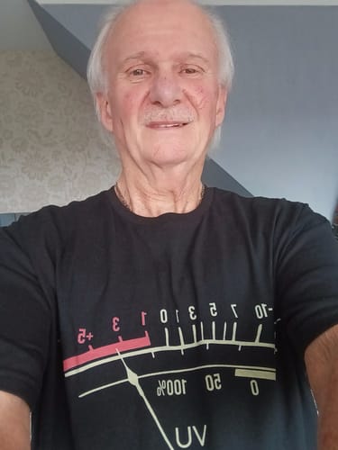 Customer photo review of Vu Meter T-Shirt