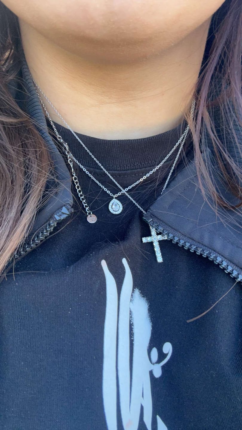 Customer photo review of Glamour Drop Halskette | 18K vergoldet