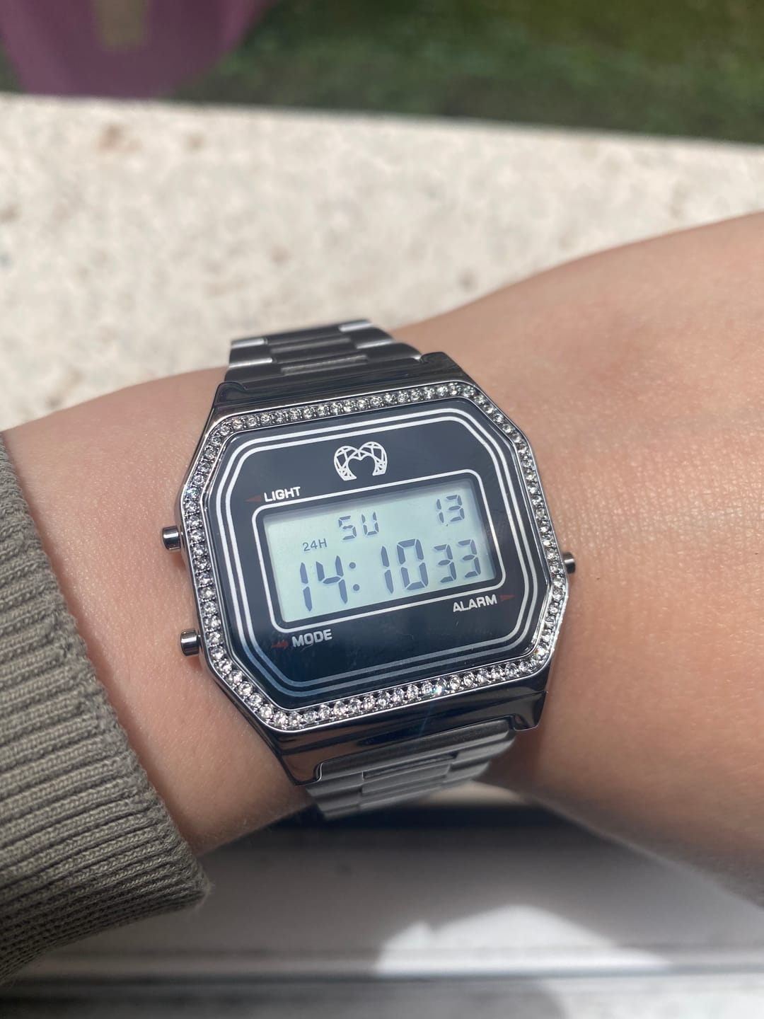 Customer photo review of Reloj Digital Vintage Brillo ~ Plata