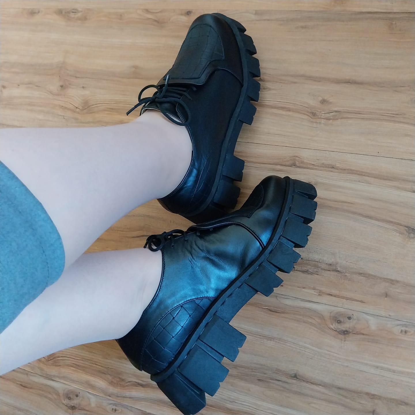 Customer photo review of "Moon Loafers"