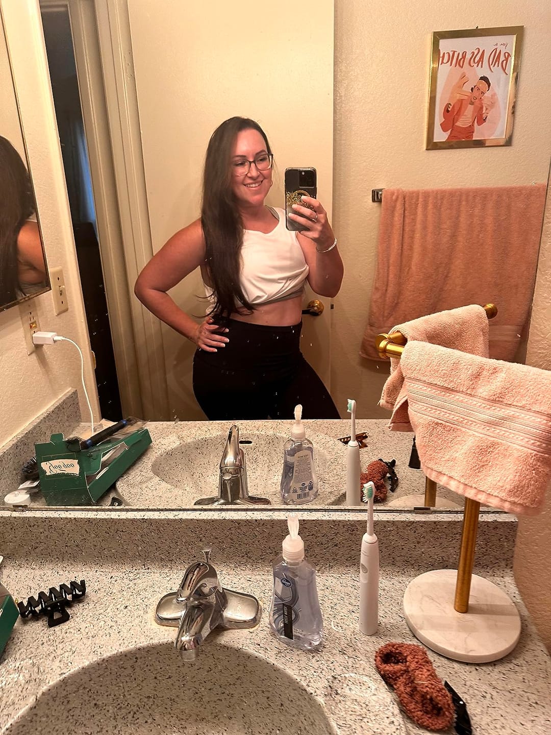 Customer photo review of Moresoo Weft Hair Virgin Invisible Genius Weft Brazilian Human Bundles Dark Brown (#2)