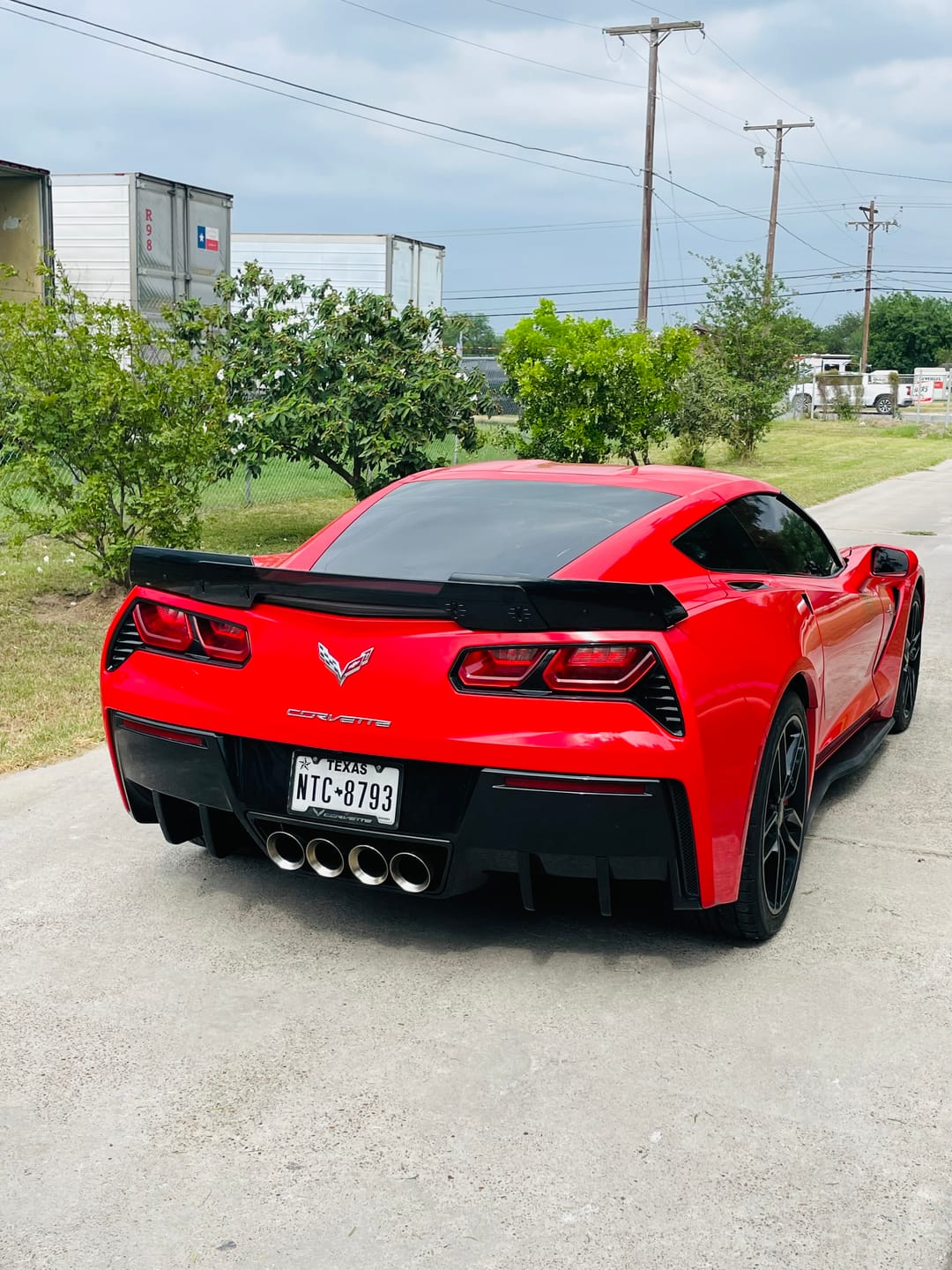 Customer photo review of Corvette C7 Rear Bumper Diffuser Fins