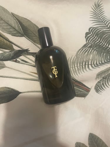 Customer photo review of Amber Room Spray