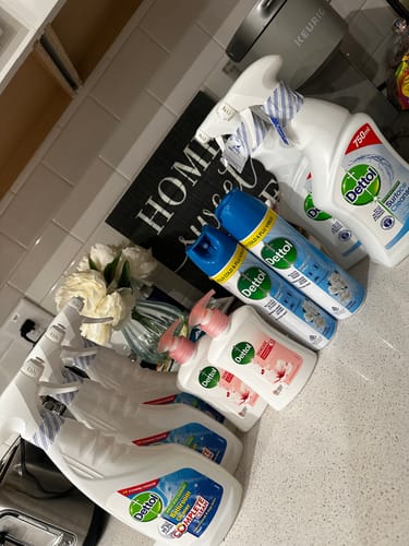 Customer photo review of Dettol Skincare Rose & Sakura Blossom Antibacterial Hand Wash, 245g (Pack of 2)