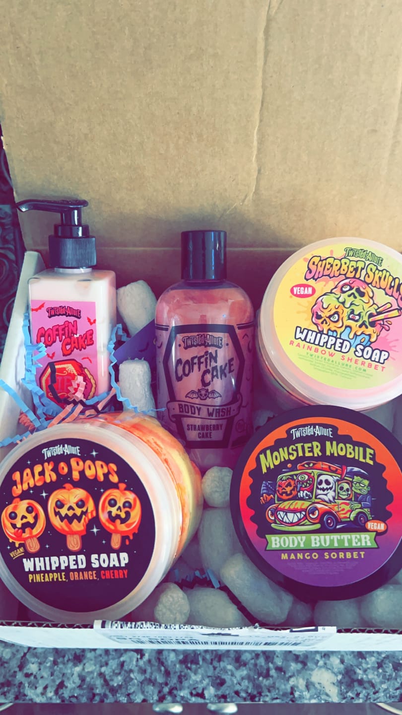 Customer photo review of Unicorn Brains Whipped Soap