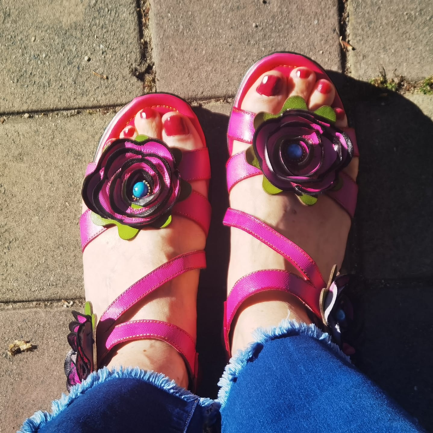 Customer photo review of Printed Leather Handmade Romantic Rose Sandals