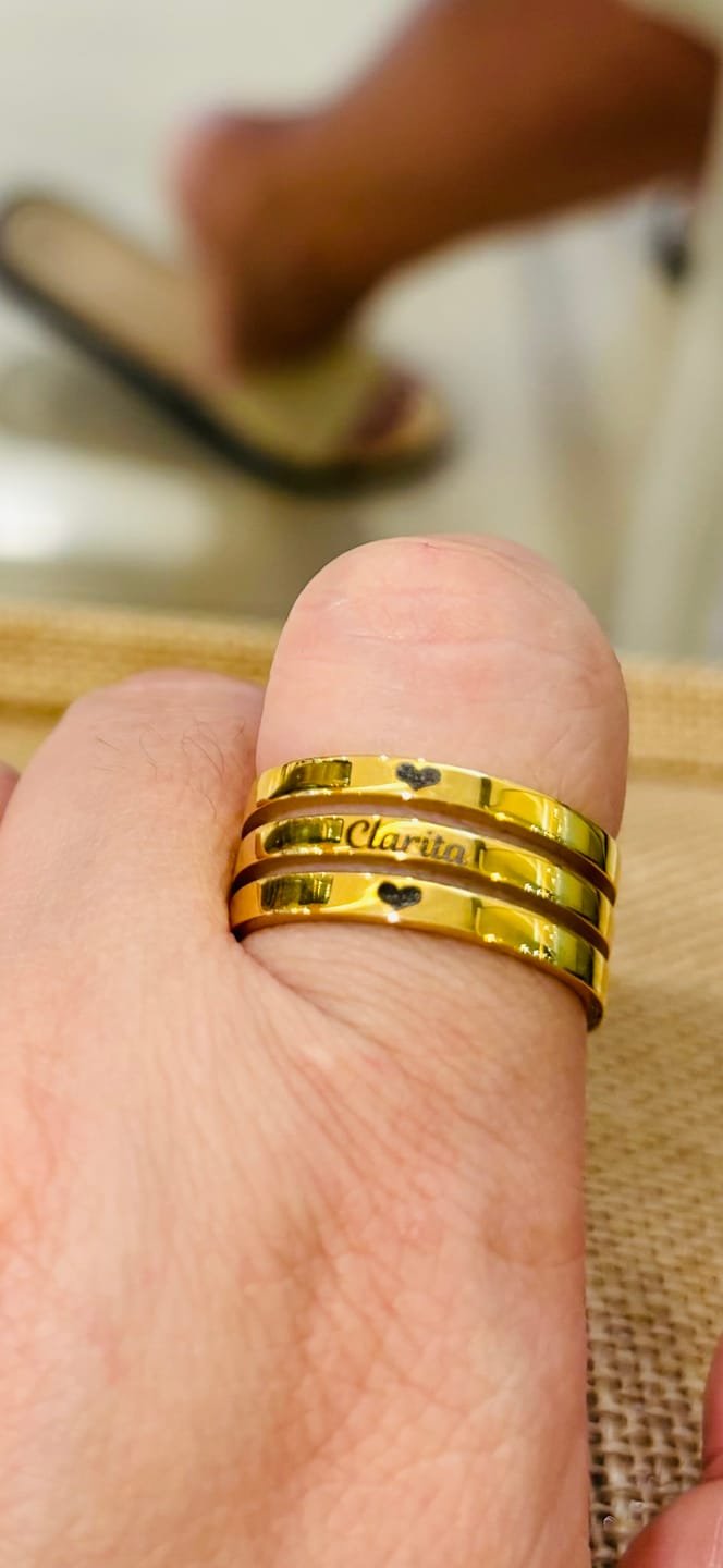 Customer photo review of Printave™ Personalized 3 Layers Ring