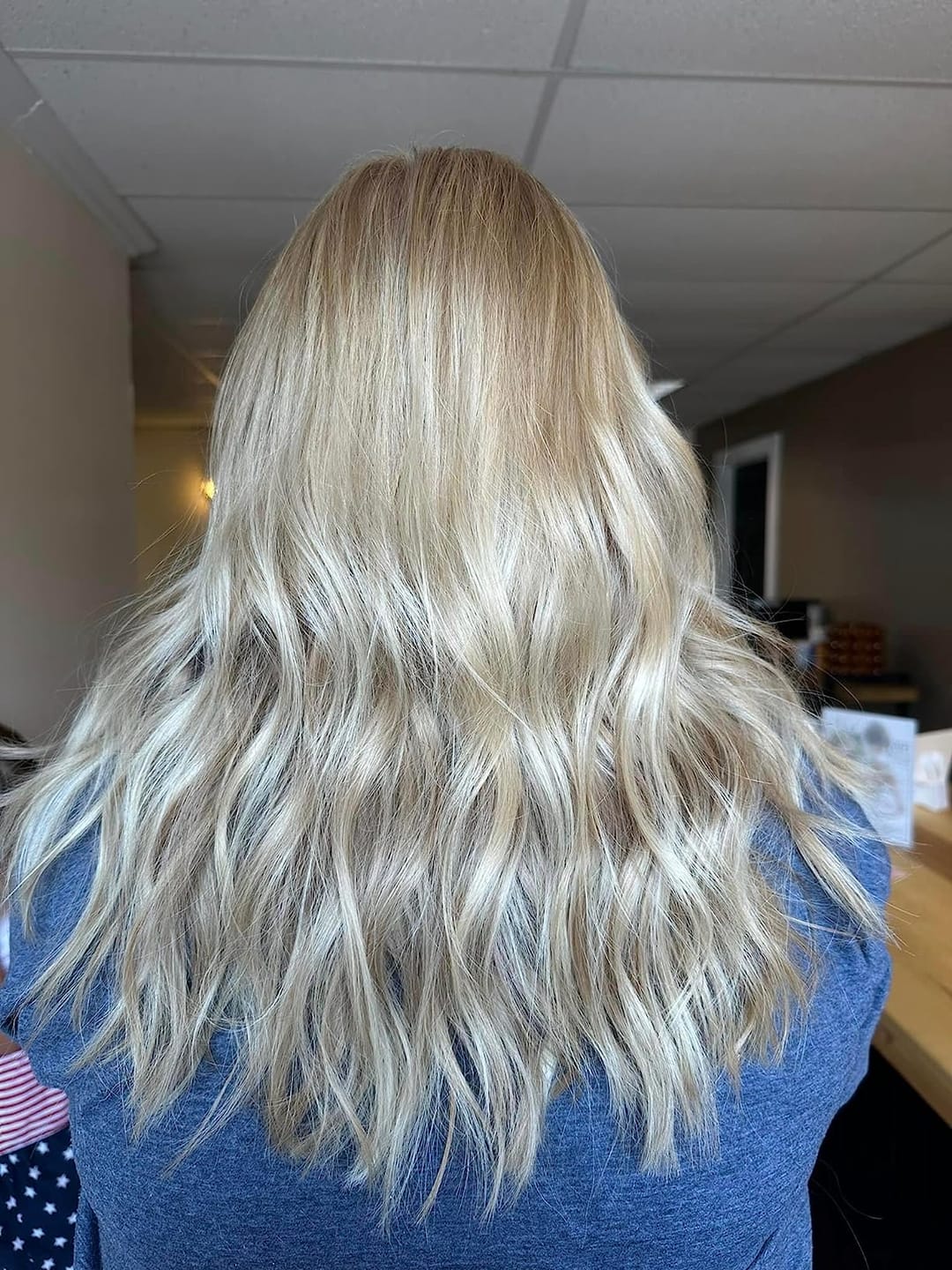 Customer photo review of Moresoo Highlight Blonde Virgin Bundles Genius Weft Brazilian Human Hair (#18P613)