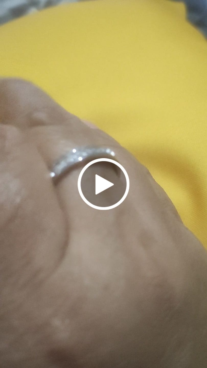 Customer video review of Anel Brilhante - Prata
