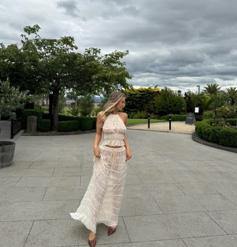 Customer photo review of Versatility and Vintage Charm Pleated Drawstring Waist Tiered Maxi Skirt