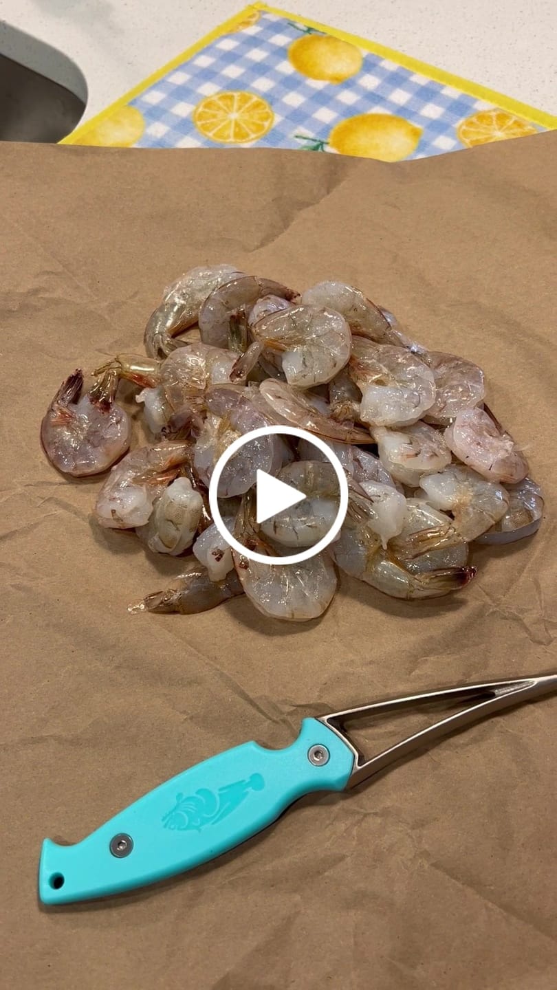 Customer video review of Shrimp Cleaner
