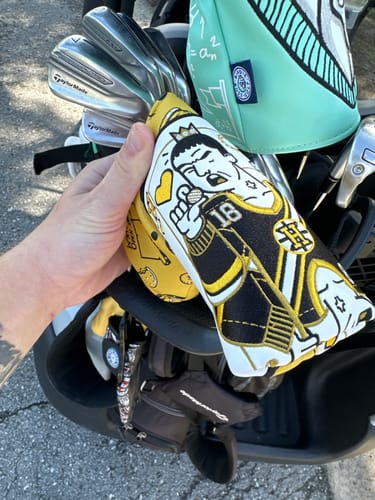 Customer photo review of Royal Happy Putter Headcover