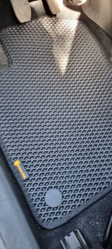 Agata M. review of Dywaniki samochodowe na zamówienie - Przód i tył image 1 out of 1