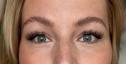 Kundenbewertung mit Foto zu Bare Naked - Pre-Glued Lashes