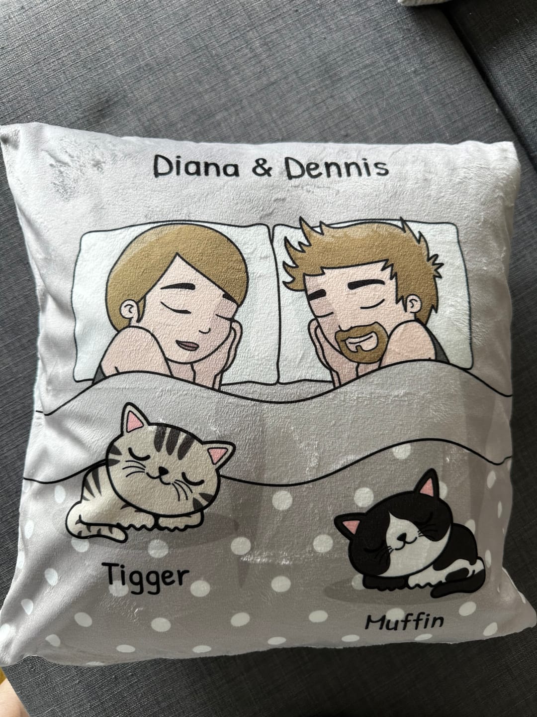 Customer photo review of Kuschelzeit mit Fellnasen - Individuelles Kissen