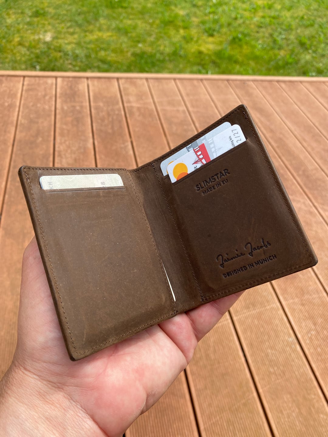 Customer photo review of Slimstar - slim wallet with small coin pocket