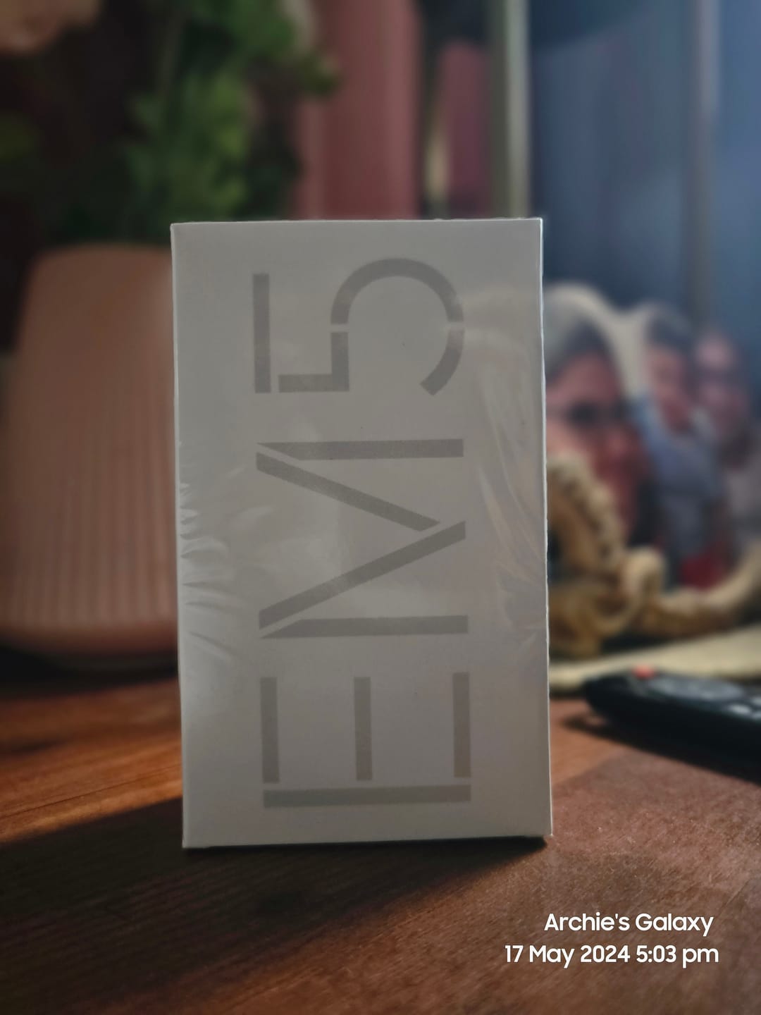 Customer photo review of EM5™ Memoir Unisex Perfume | Eau De Parfum Spray for Men & Women | Fresh Citrus Woody Fragrance Accords | Luxury Gift for Him / Her | Sizes Available: 50 ml / 15 ml
