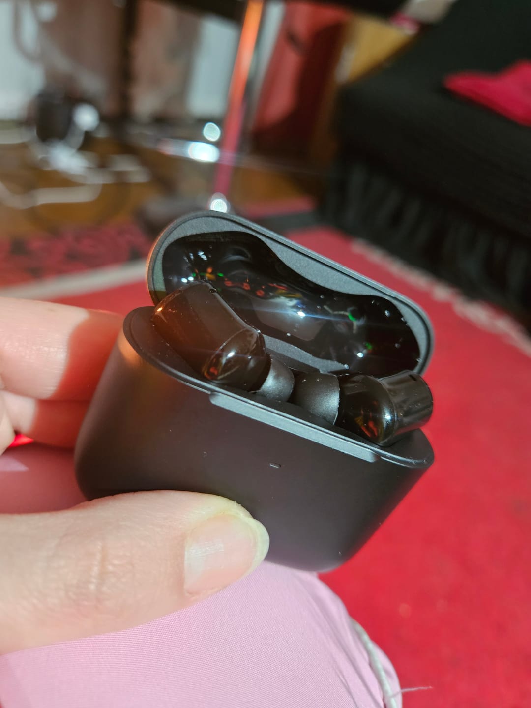 Customer photo review of Audífono Razer Hammerhead True Wireless 2021 RGB- Crazygames