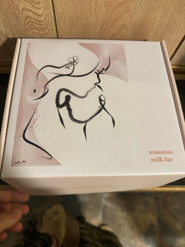 Customer photo review of New Mums Bestseller Bundle Gift Box