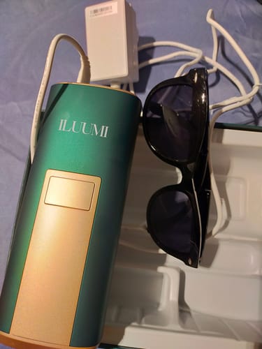 Customer photo review of Iluumi IPL Hair Removal Handset