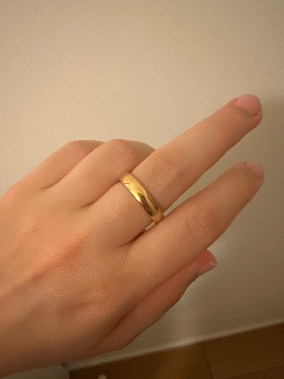 Customer photo review of Lena Ring | 18K vergoldet