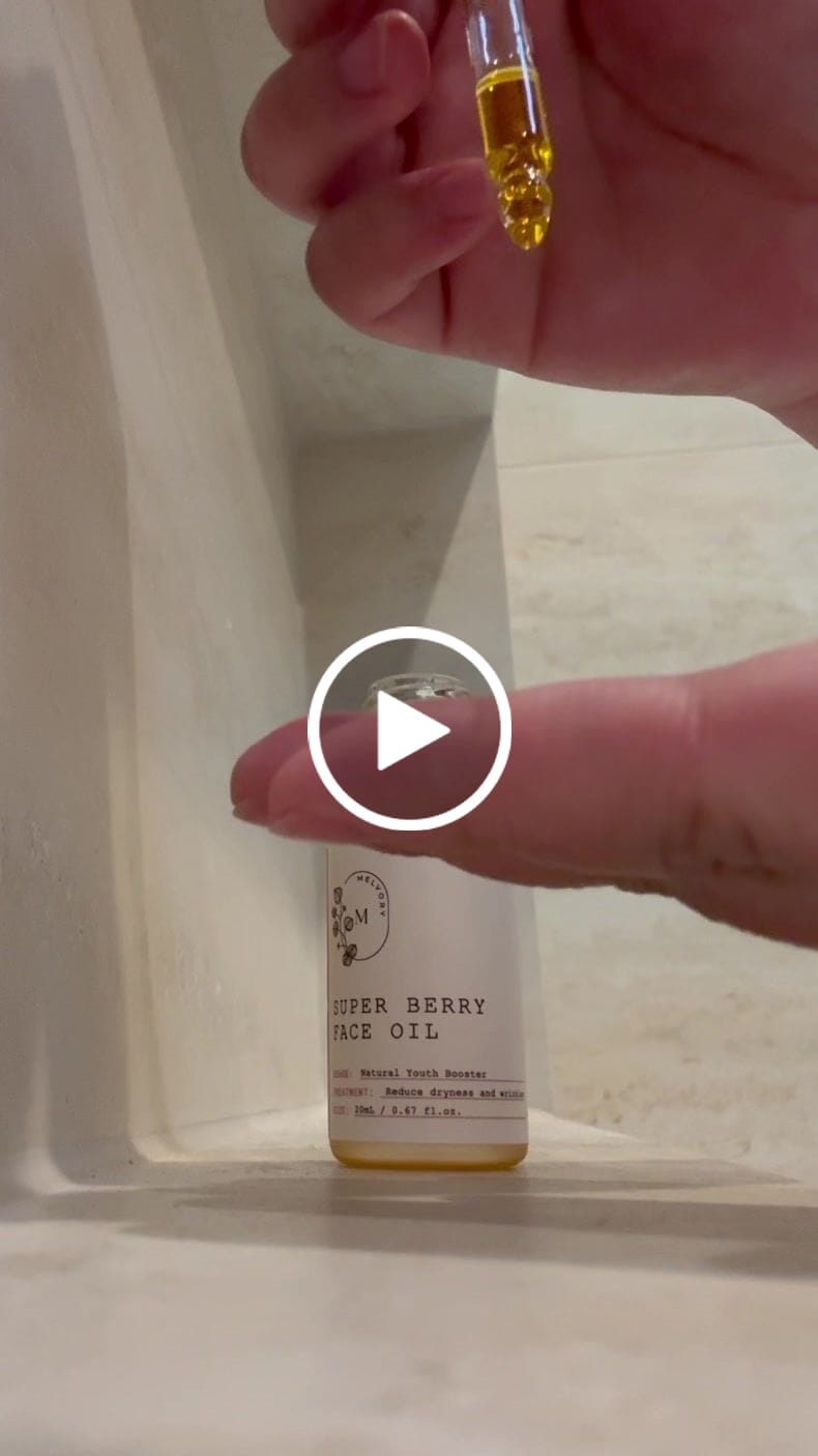 Customer video review of Super Berry Face Oil