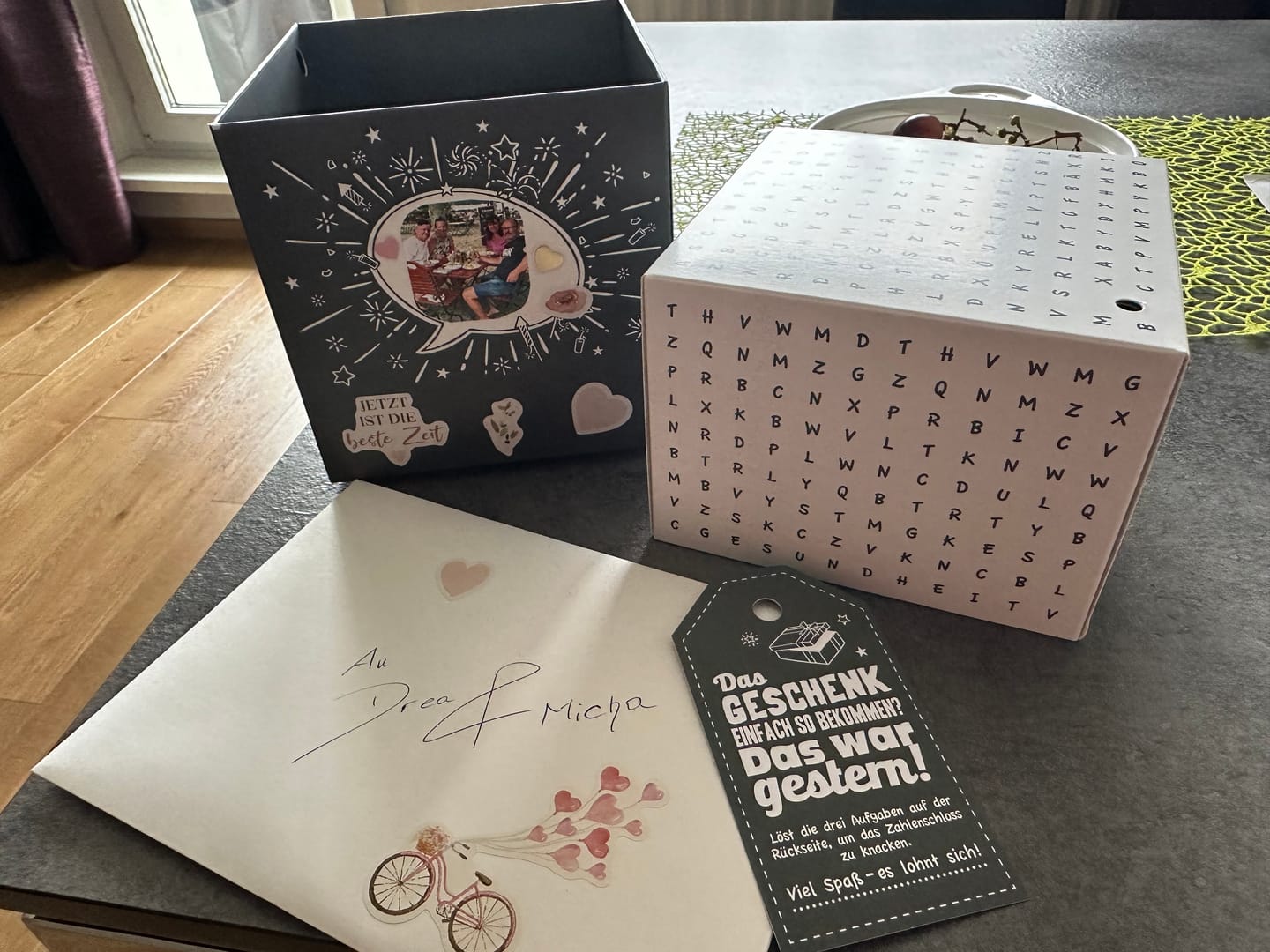 Customer photo review of Rätselfaltbox Buchstaben, 12,5 cm, Weiß