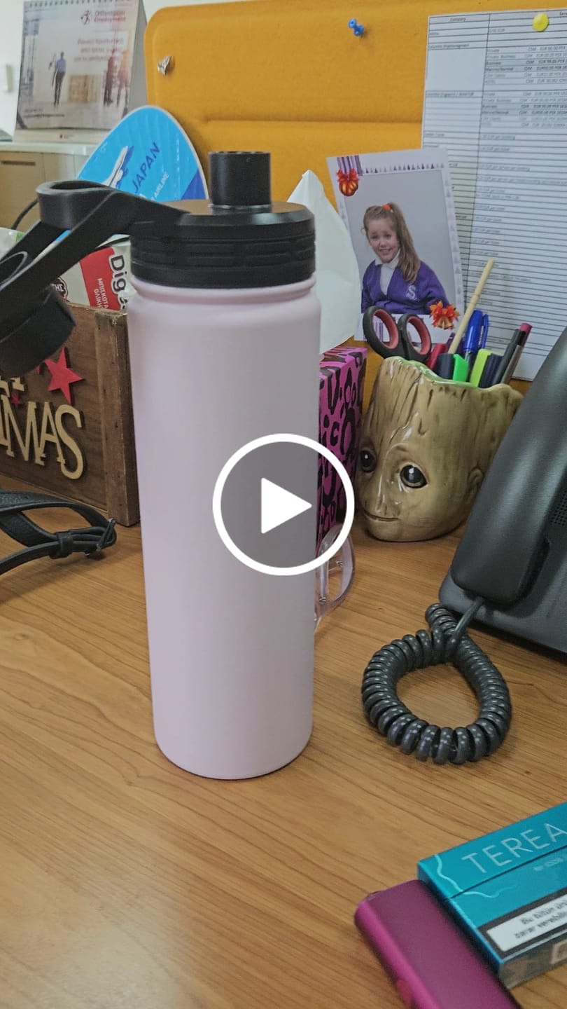 Customer video review of DOZZE Voyager Water Bottle