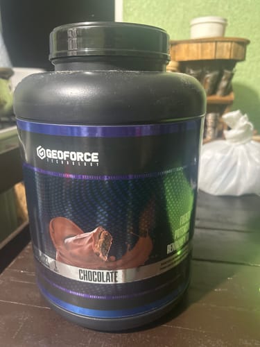 Customer photo review of WHEY PROTEIN 100% GEOFORCE 2.27 kg