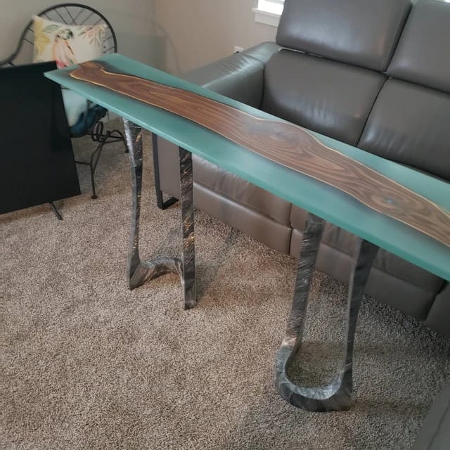 Customer photo review of Counter Table Legs 605 Uzar 34H for Live Edge Tabletop