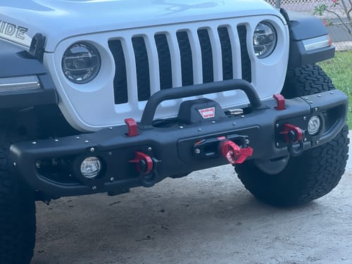 Customer photo review of Jeep Wrangler JL/JT Front Shackle Tab Kit