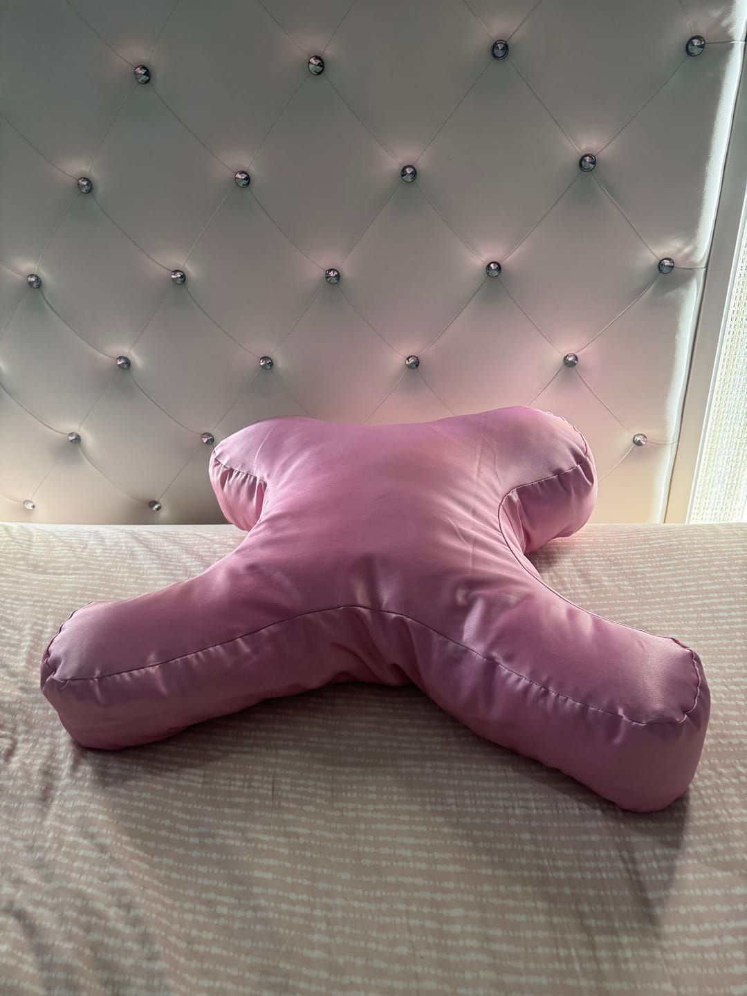 Customer photo review of NEW Glow Up Pillow + FREE Satin Pillowcase