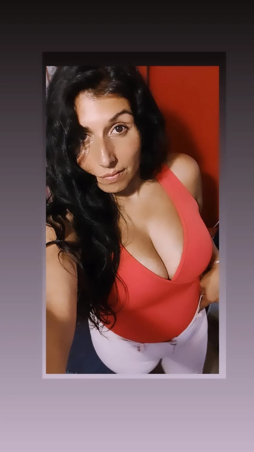 Customer photo review of BODY REDUCTOR ESCOTE REDONDO