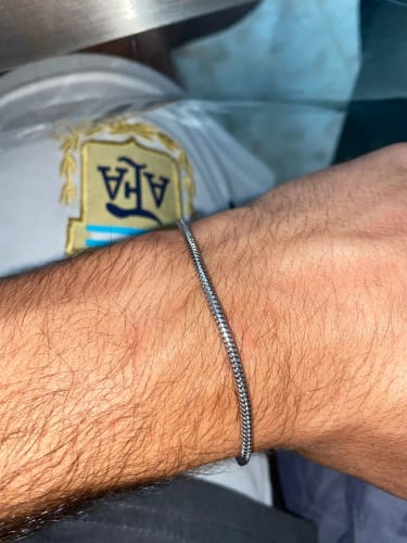 Customer photo review of SQUARE BRACELET | Silver