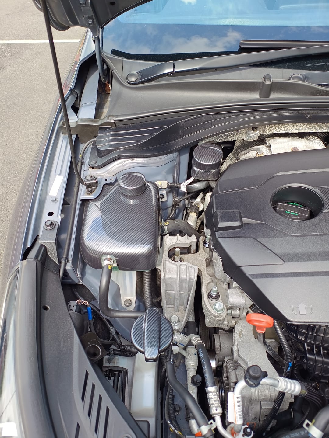 Customer photo review of Proform Screen Washer Bottle Cap Cover - Hyundai i20 / i30 / Kona N / Veloster N (Plastic Finishes)