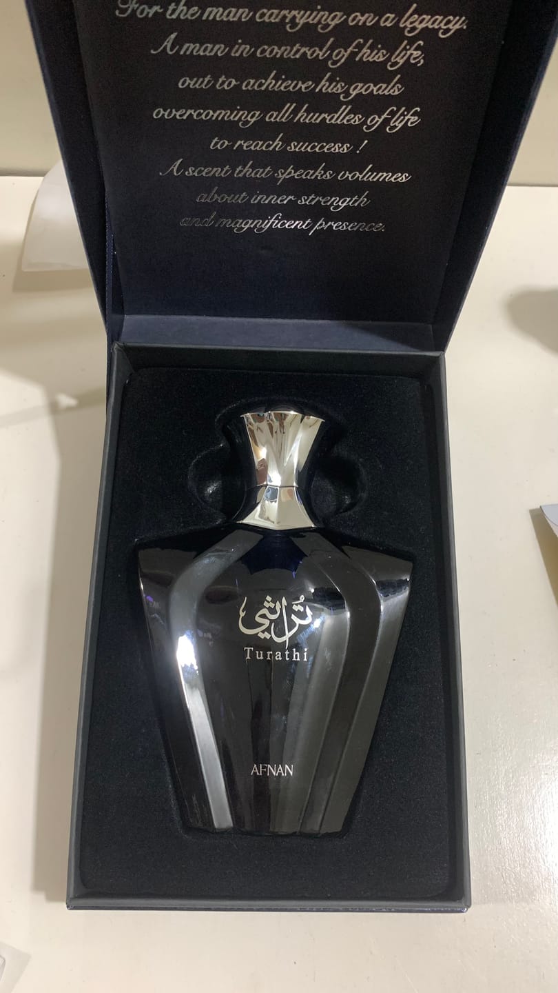 Customer photo review of Afnan Turathi Blue Eau De Parfum For Men