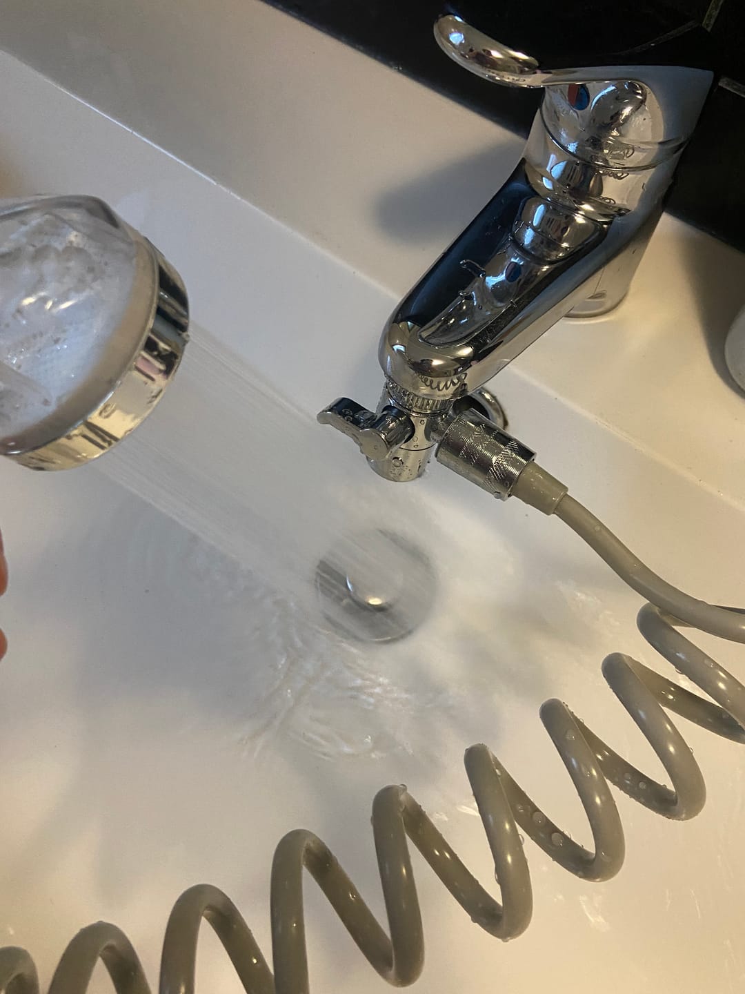 Customer photo review of Set Soffione Doccetta per Lavandino con Tubo a Spirale