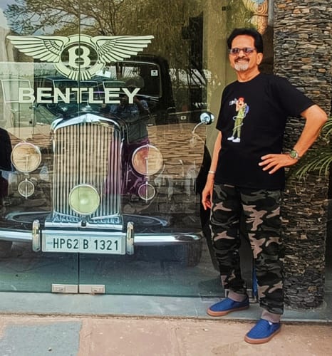 Customer photo review of The Photographer : Male