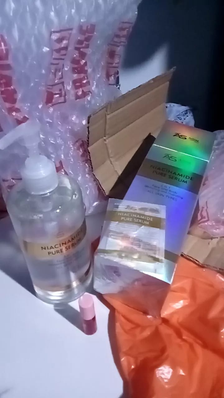 Customer photo review of ASHLEY SHINE NIACINAMIDE PURE SERUM 520ML