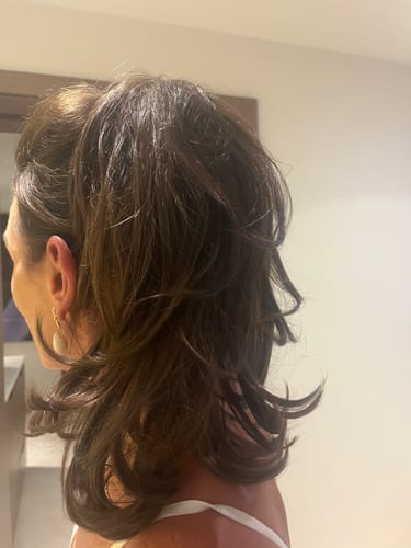 Customer photo review of Stranded Medium Flicky Clip-on Ponytail #6 Daylilies