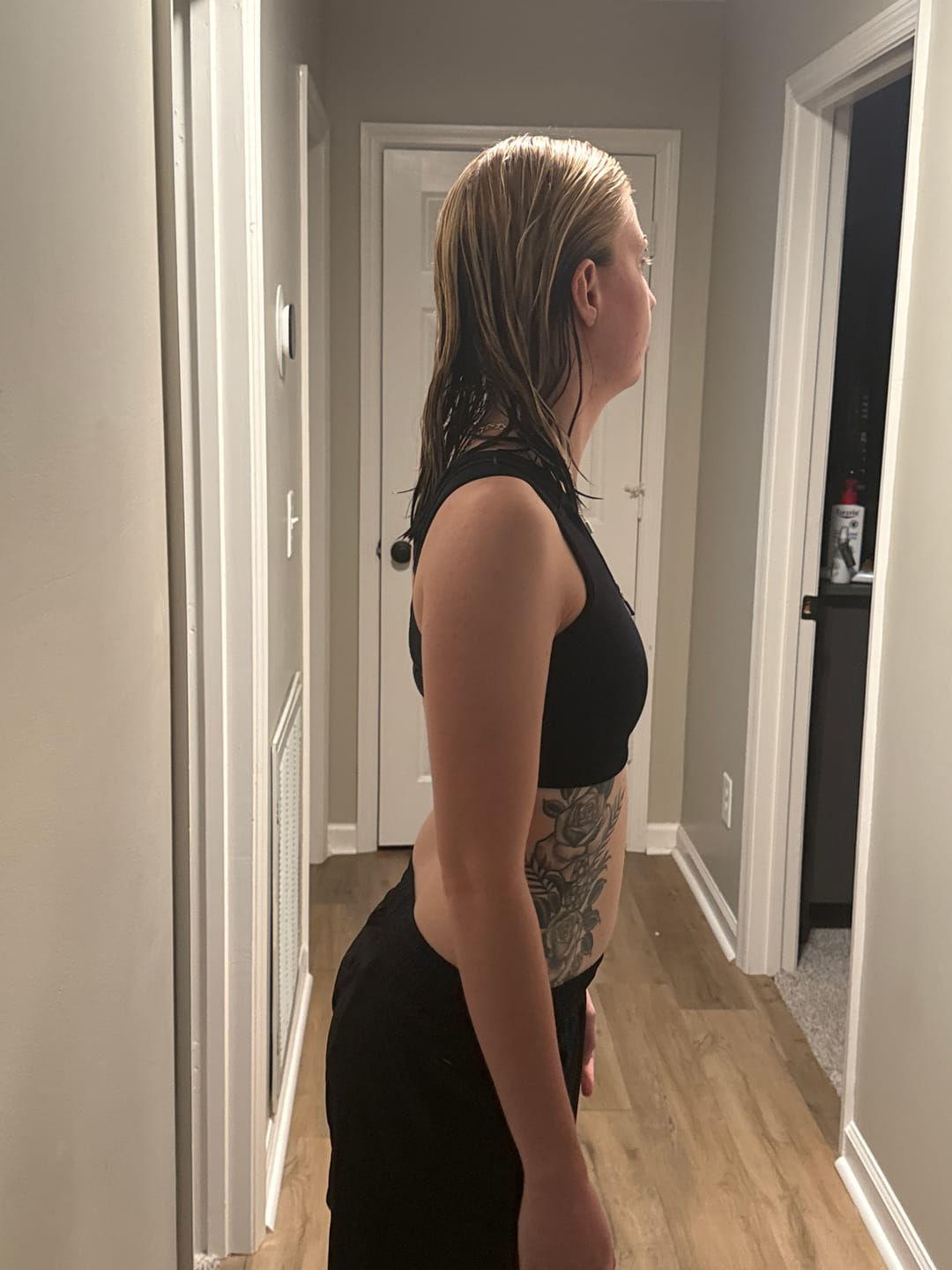 Customer photo review of AlignMe™ Zipper Posture Sports Bra For Women