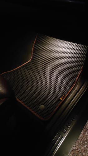 Sylwia G. review of Dywaniki samochodowe na zamówienie - Przód i tył image 1 out of 2