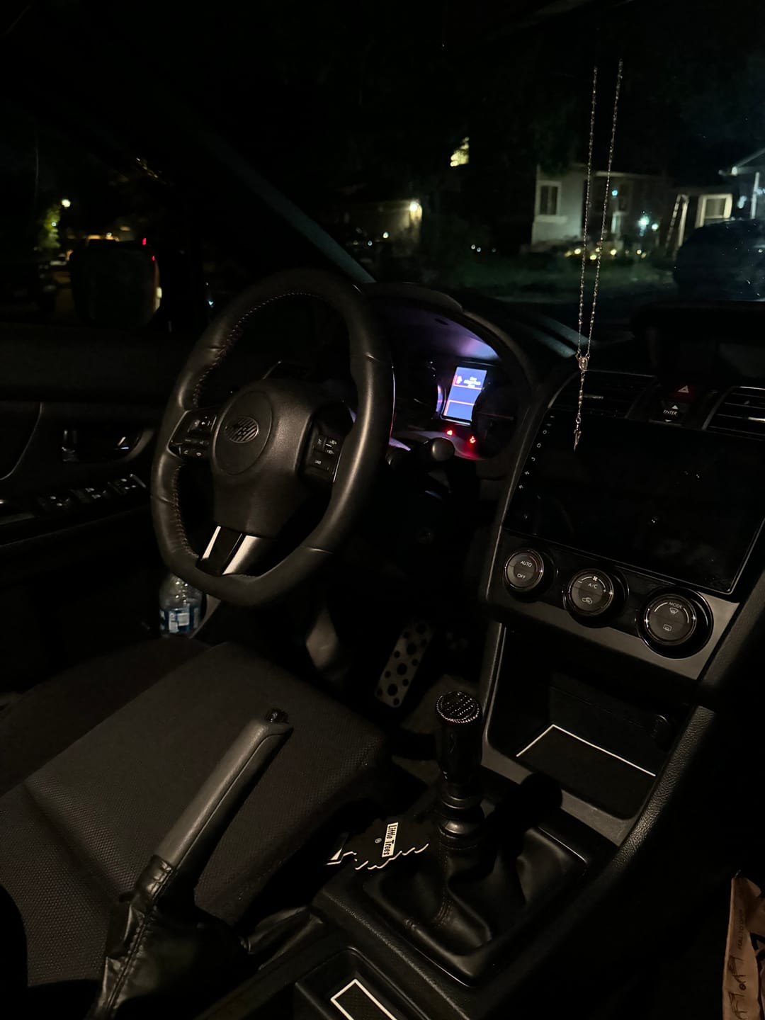 Customer photo review of Black Carbon Fiber Handle Shift Knob