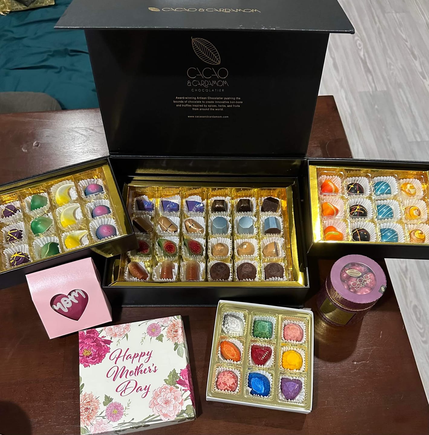 Customer photo review of Deluxe Chocolate Gift Box