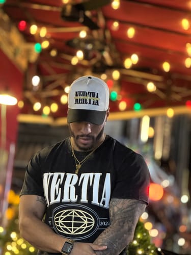 Customer photo review of Move With Purpose Snapback II (Black & Crème)