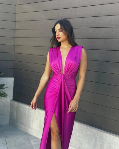 Customer photo review of Shyanne Maxi Dress