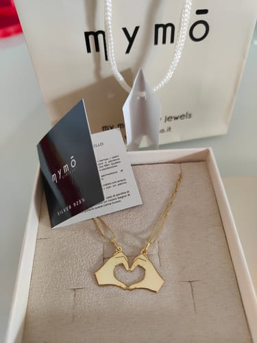 Customer photo review of Collana coppia Cuore Con Mani