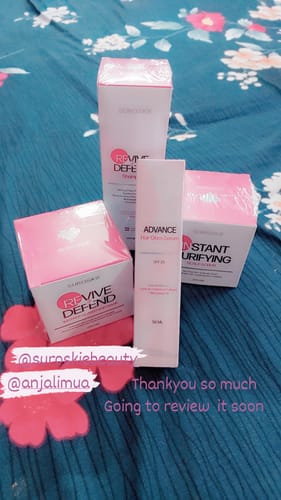 Customer photo review of Revive & Defend HairCare Set             Instant Purifying Scalp Scrub + Revive & Defend Shampoo + Revive & Defend Instant Glass Hair Mask + Advanced Glass Hair Serum SPF 25