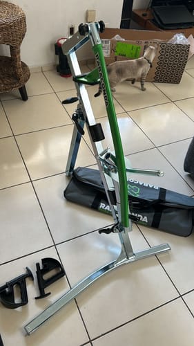 Customer photo review of Rabaconda Street Bike Tire Changer