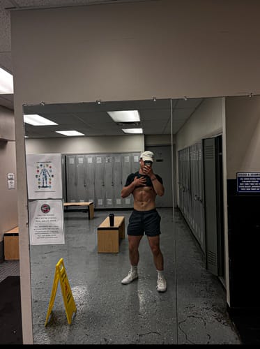 Customer photo review of Training Shorts Bundle 4" Inseam